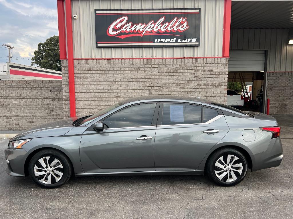 2020 Nissan Altima