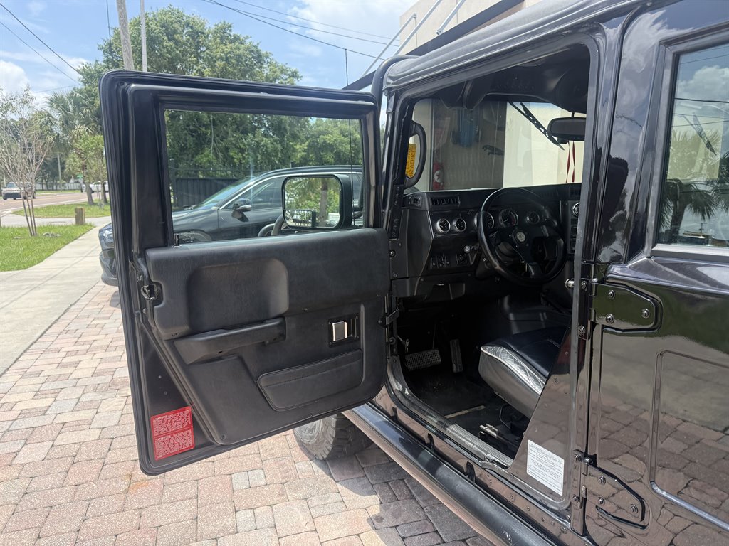 2006 HUMMER H1 - $177,970