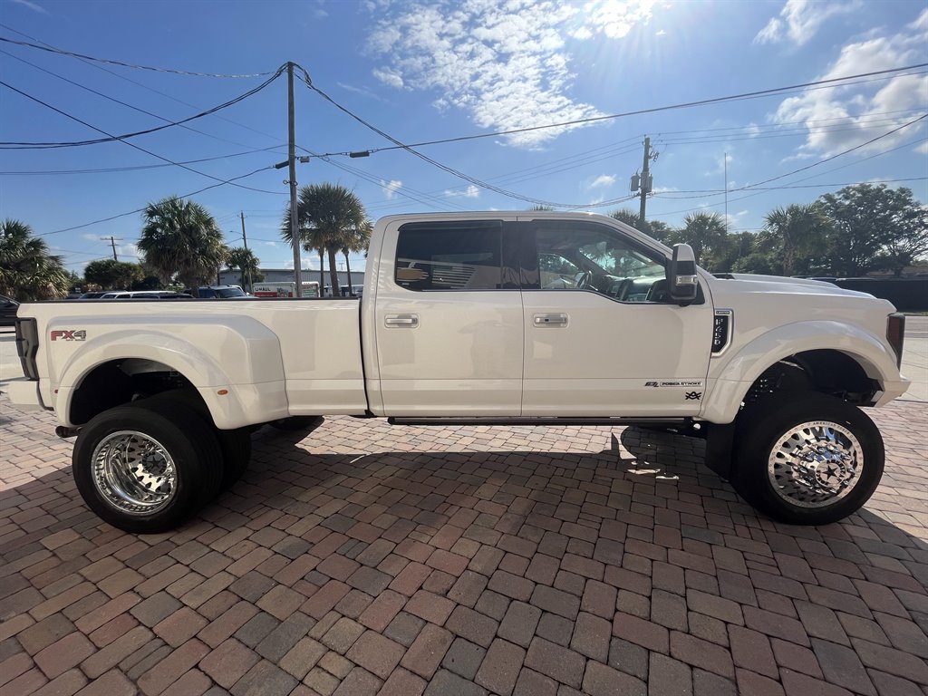 2018 Ford F450SD Limited photo