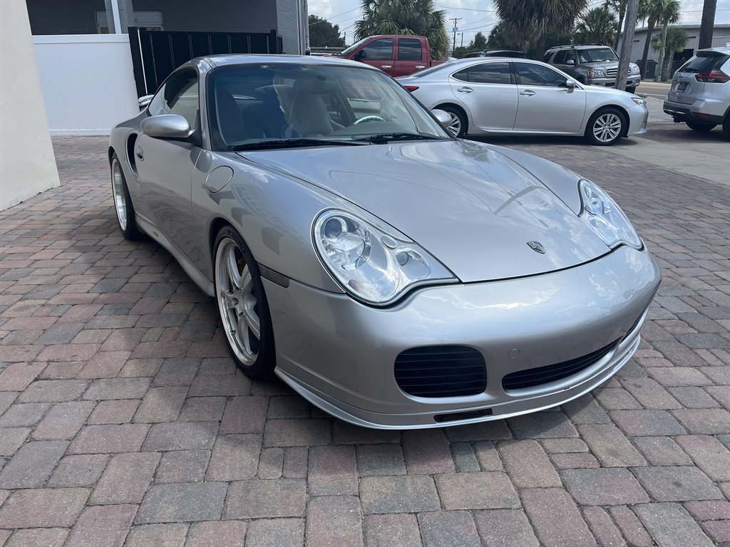 2003 Porsche 911 Turbo photo