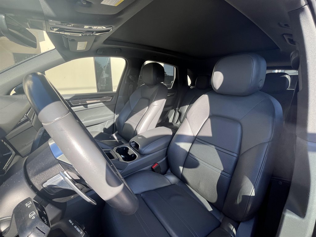 2019 Porsche Cayenne photo