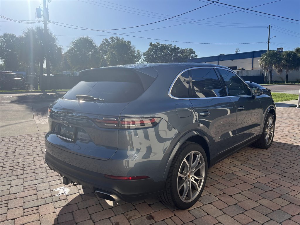 2019 Porsche Cayenne photo