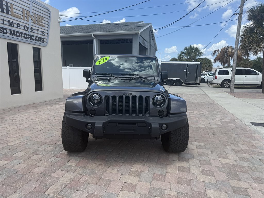2016 Jeep Wrangler Unlimited Sahara photo