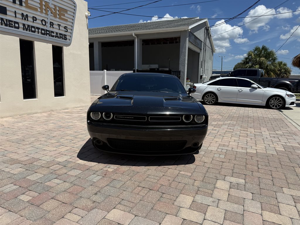 2023 Dodge Challenger SXT photo 19