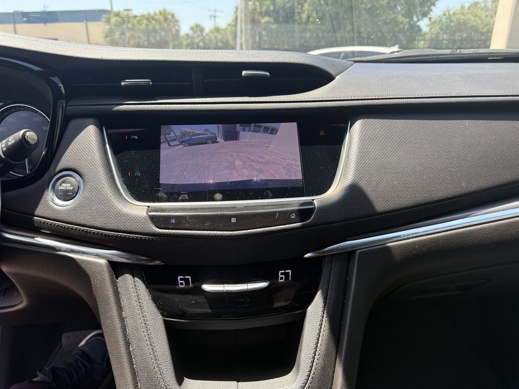 2021 Cadillac XT5 Luxury photo