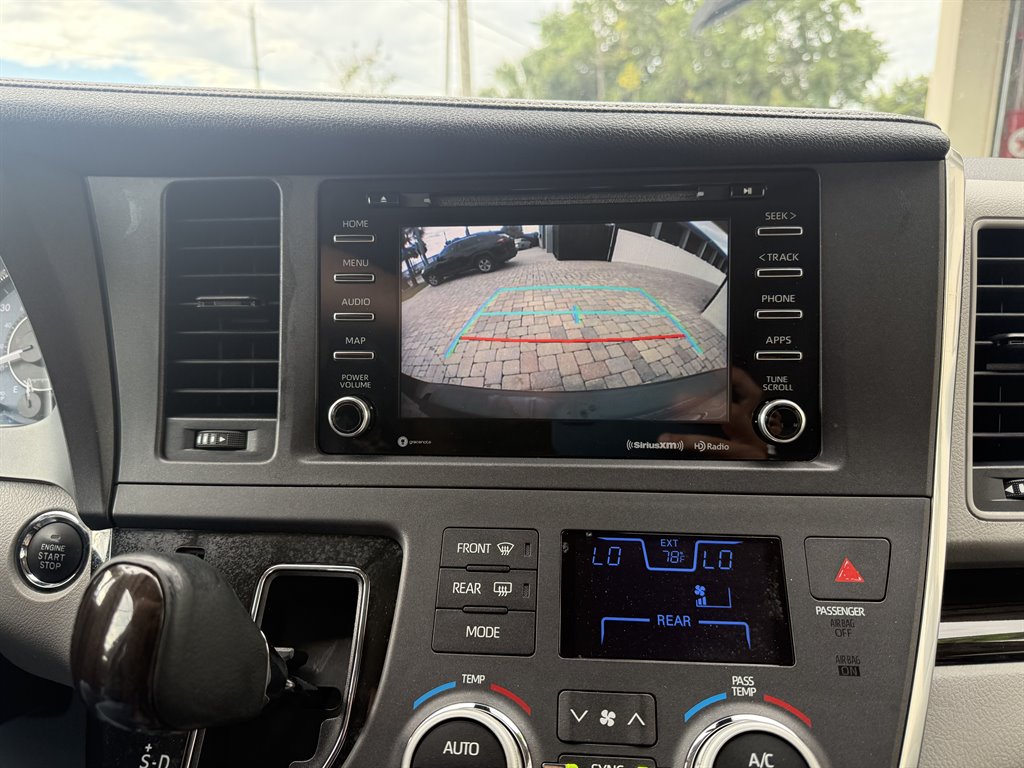 2019 Toyota Sienna - $33,995