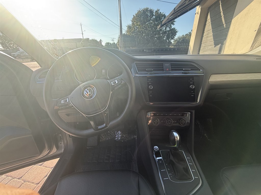 2020 Volkswagen Tiguan - $30,995