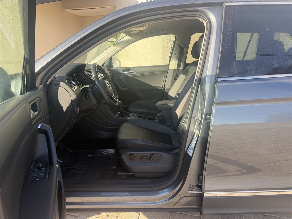 2020 Volkswagen Tiguan - $30,995