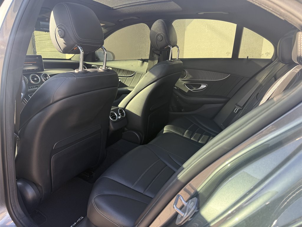 2018 Mercedes-Benz C-Class - $32,995