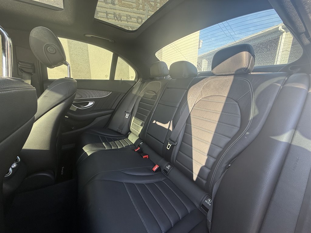 2018 Mercedes-Benz C-Class - $32,995
