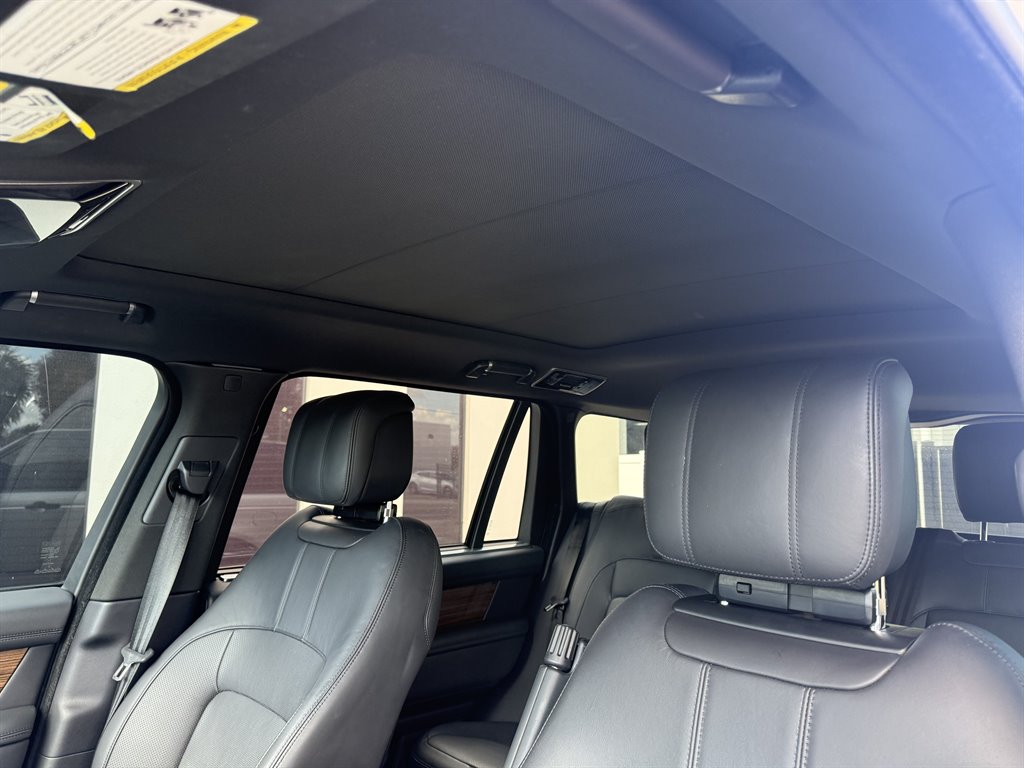2018 Land Rover Range Rover - $52,198