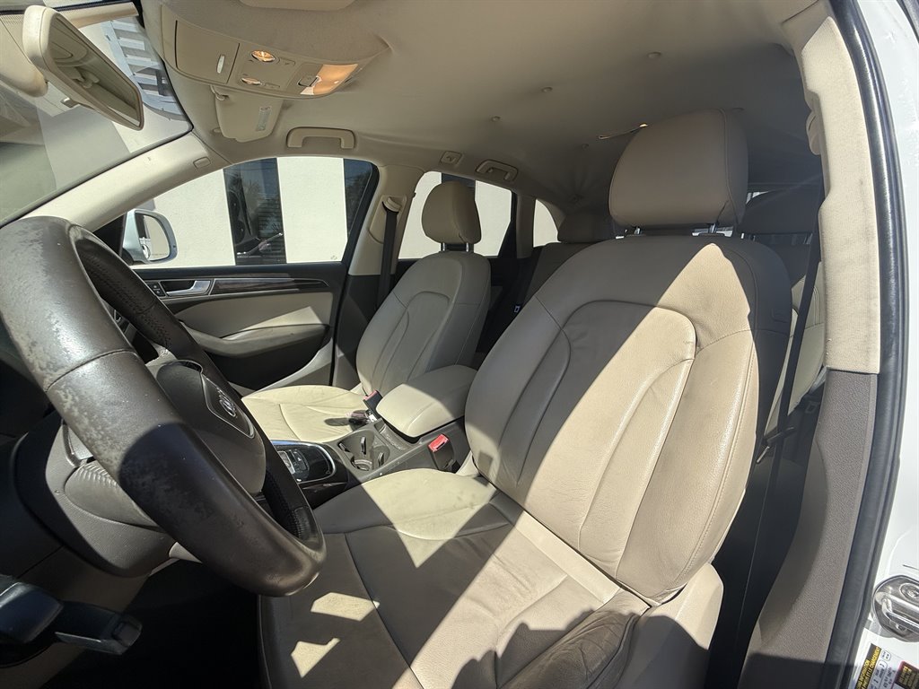 2014 Audi Q5 - $9,700