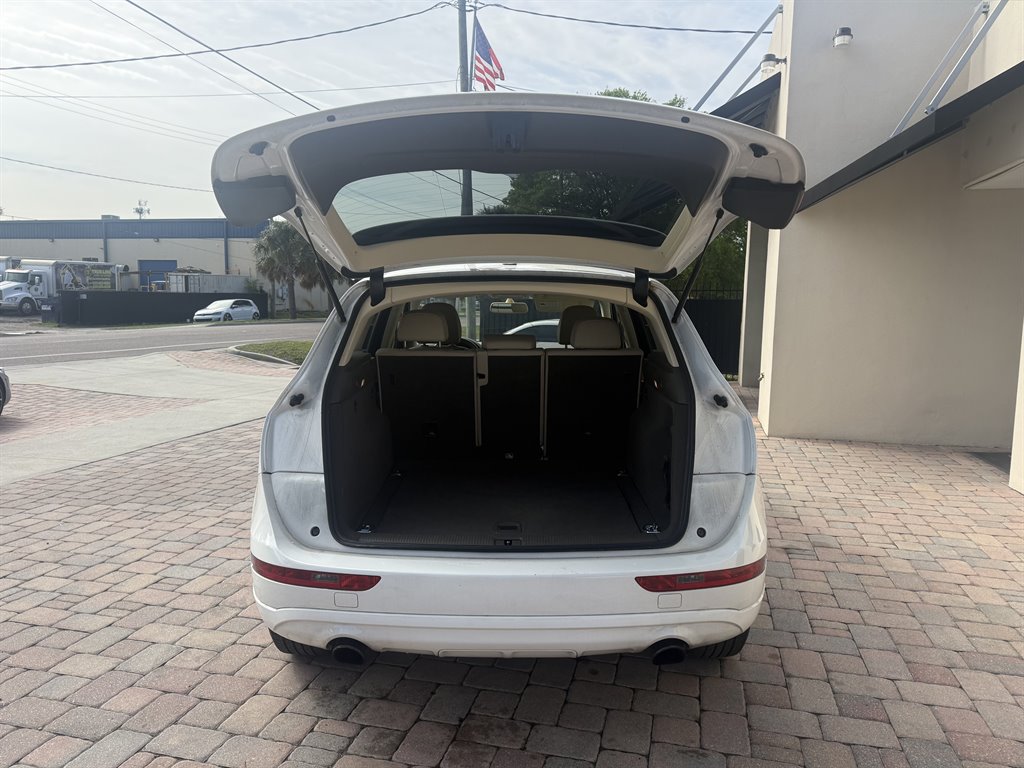 2014 Audi Q5 - $9,700