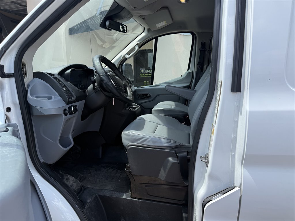 2018 Ford Transit - $22,995