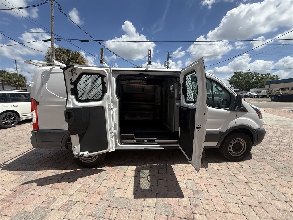 2018 Ford Transit - $22,995