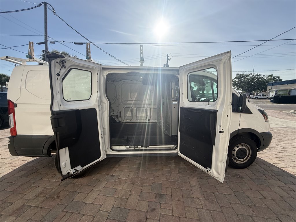 2017 Ford T250 Vans - $27,795