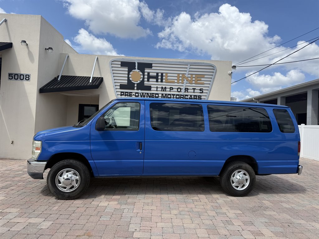 2011 Ford E-350 - $10,665
