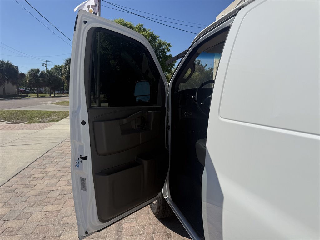 2023 GMC Savana - $39,598