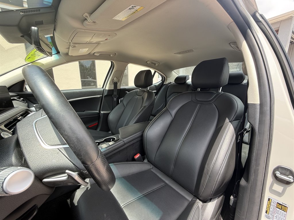 2025 Genesis G70 - $29,970