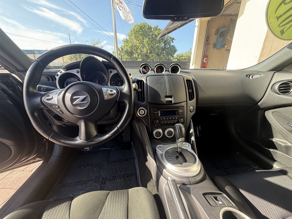 2019 Nissan 370Z - $33,995