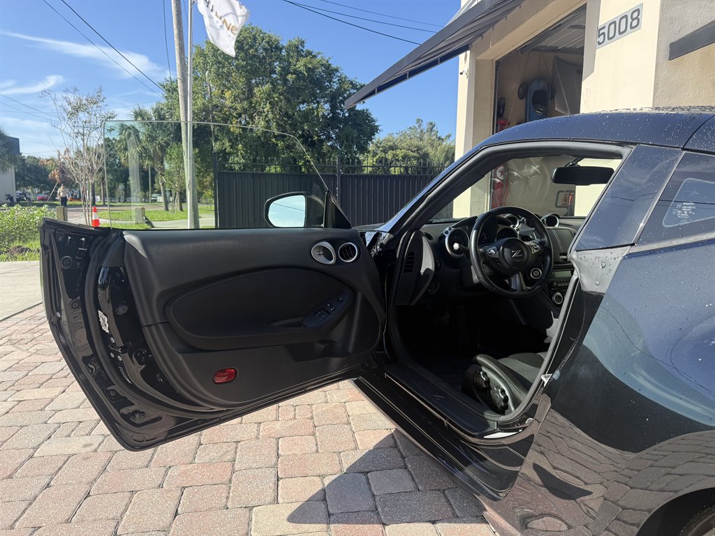 2019 Nissan 370Z - $33,995