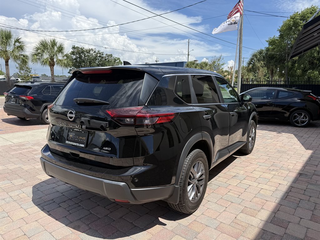 2024 Nissan Rogue - $33,528