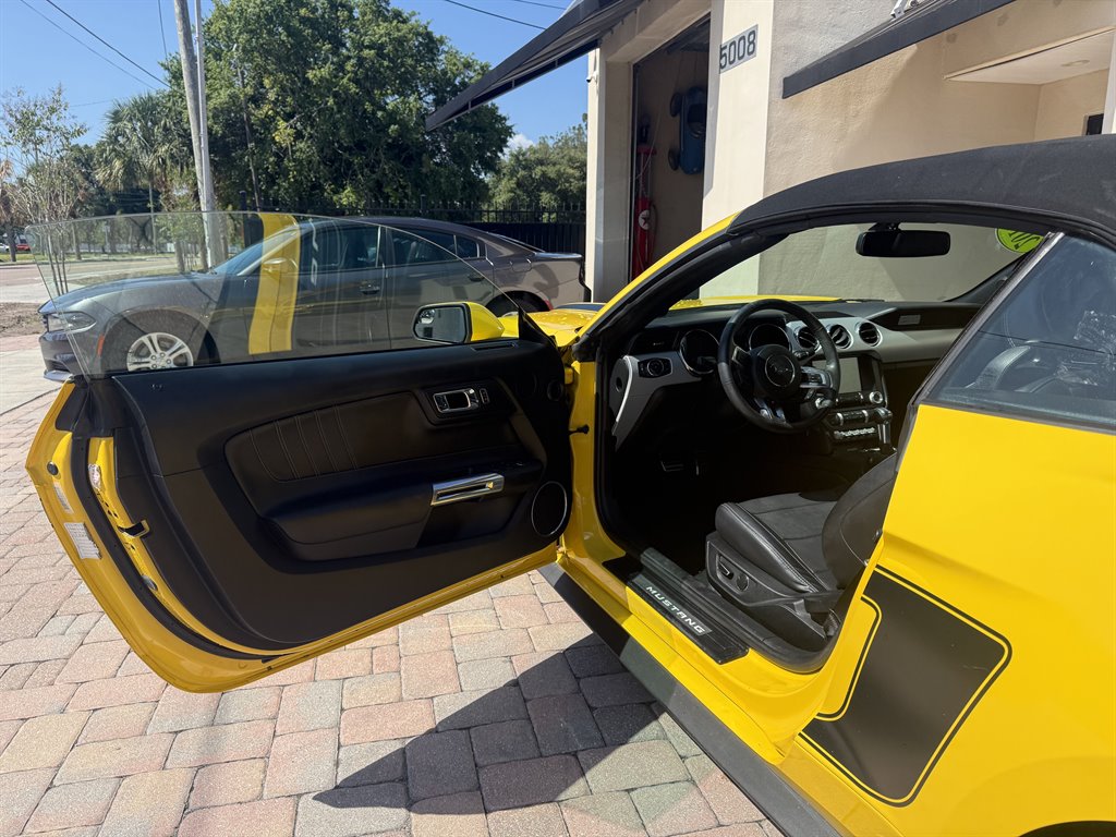 2017 Ford Mustang - $17,700