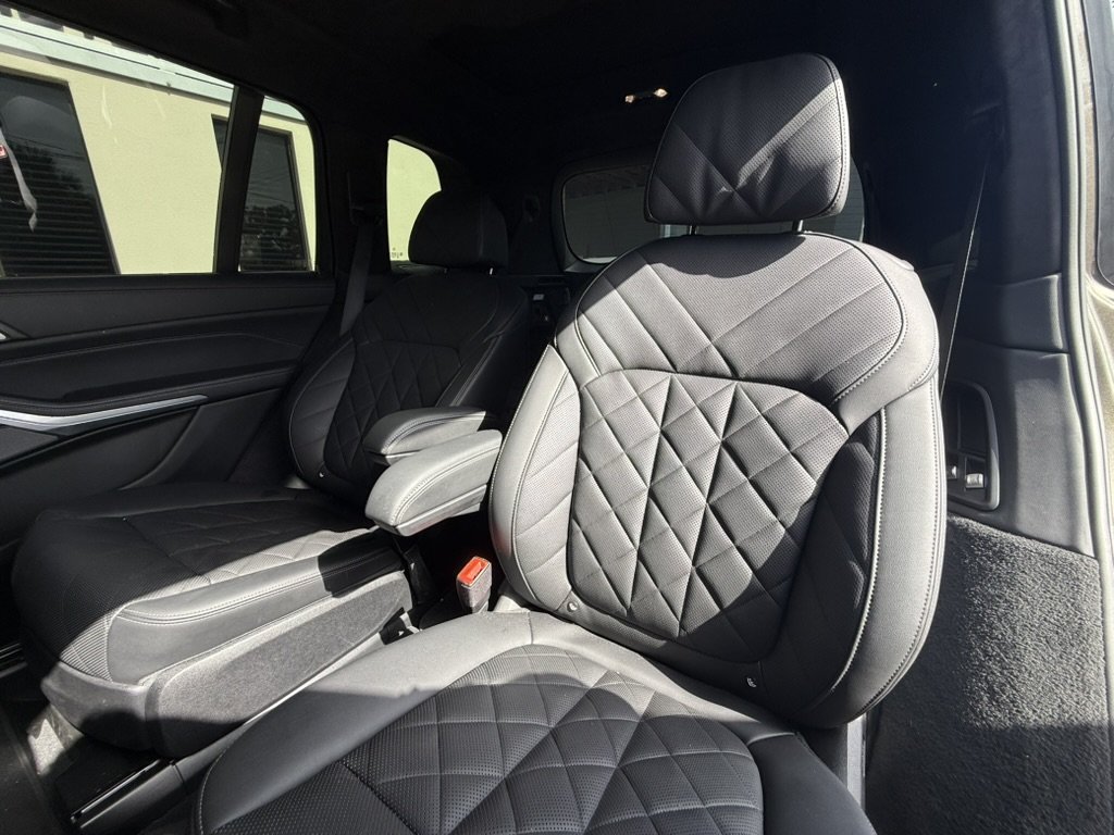 2024 BMW X7 - $66,970