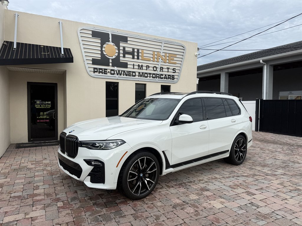 2022 BMW X7 - $49,970
