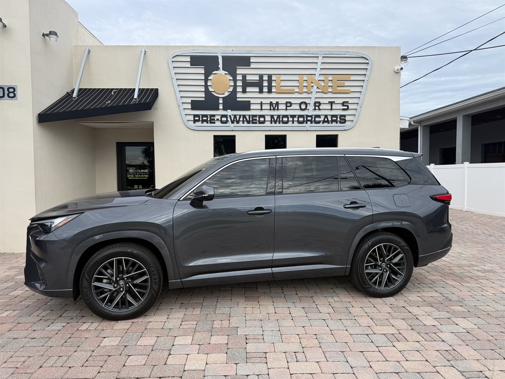 2025 Lexus Tx