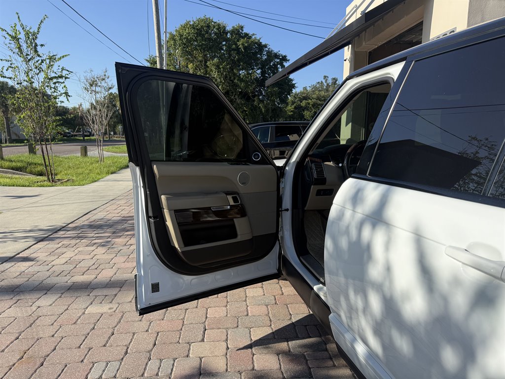 2015 Land Rover Range Rover - $17,970