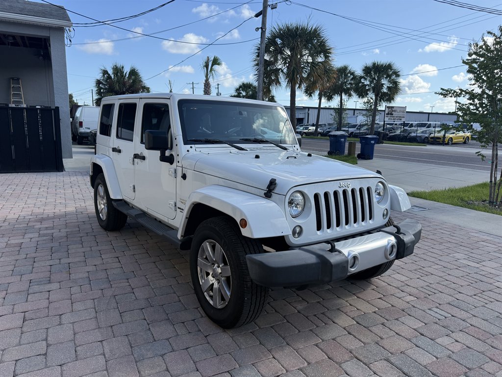 2015 Jeep Wrangler - $16,700