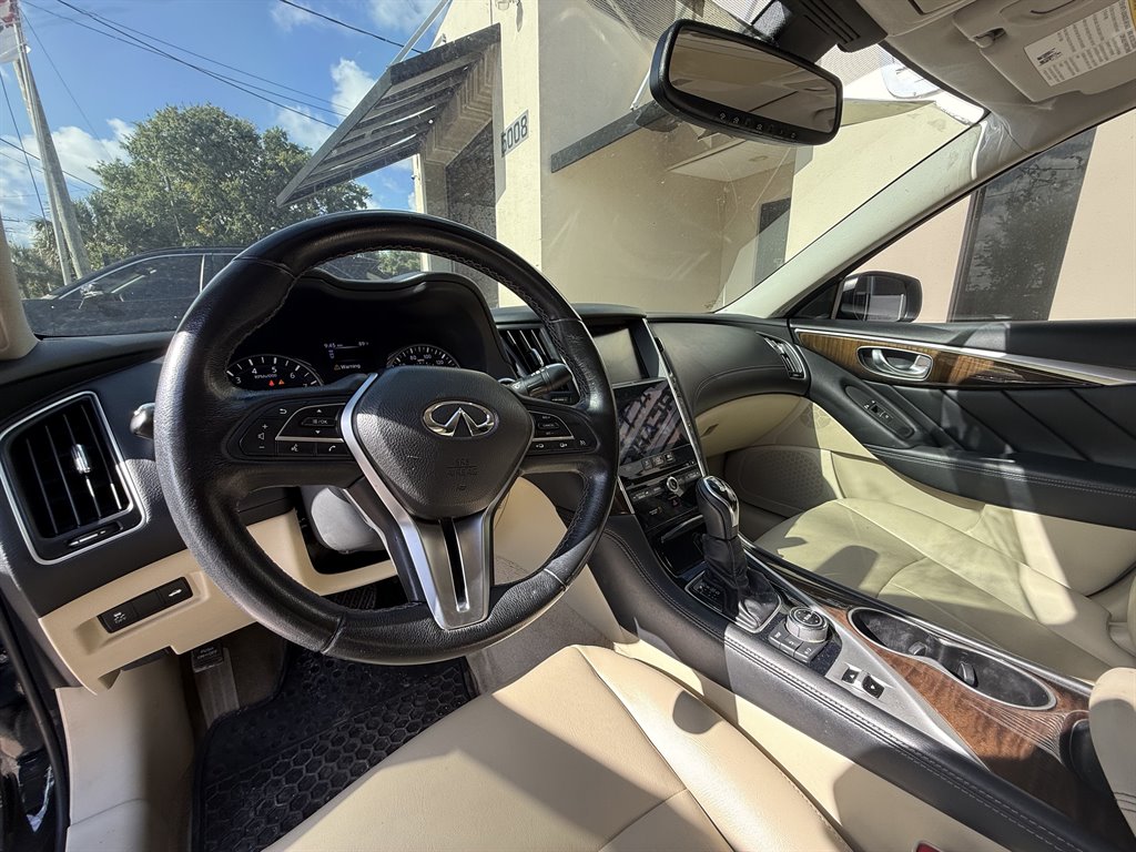 2019 INFINITI Q50