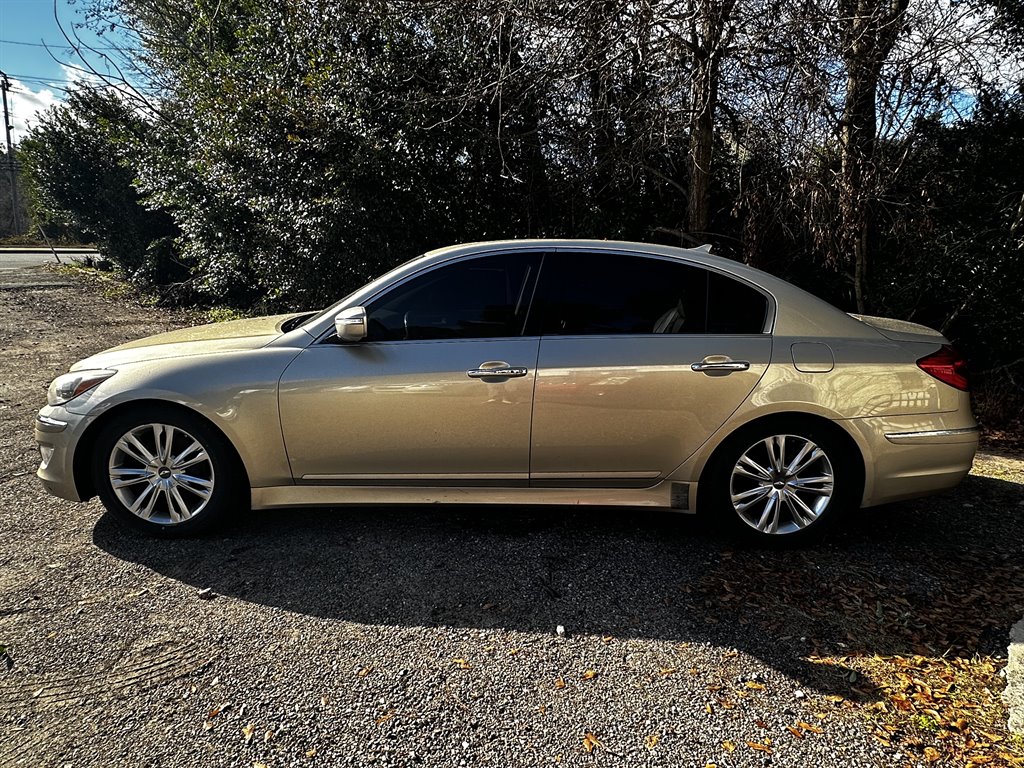 2012 Hyundai Genesis