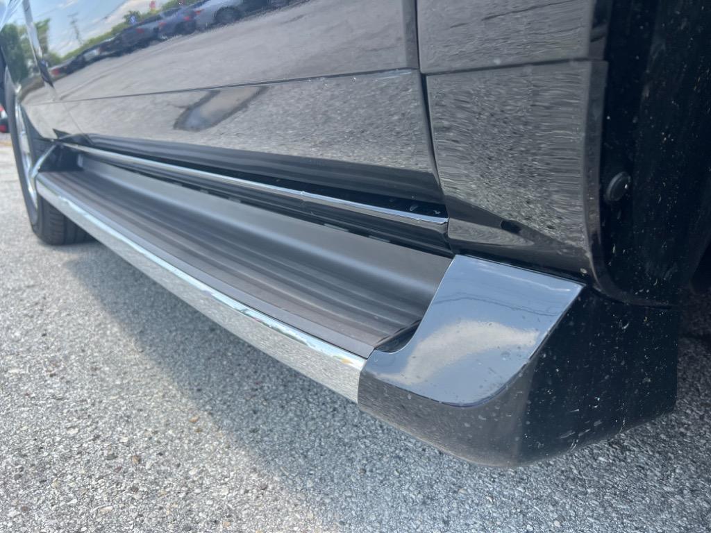 2003 Cadillac Escalade photo