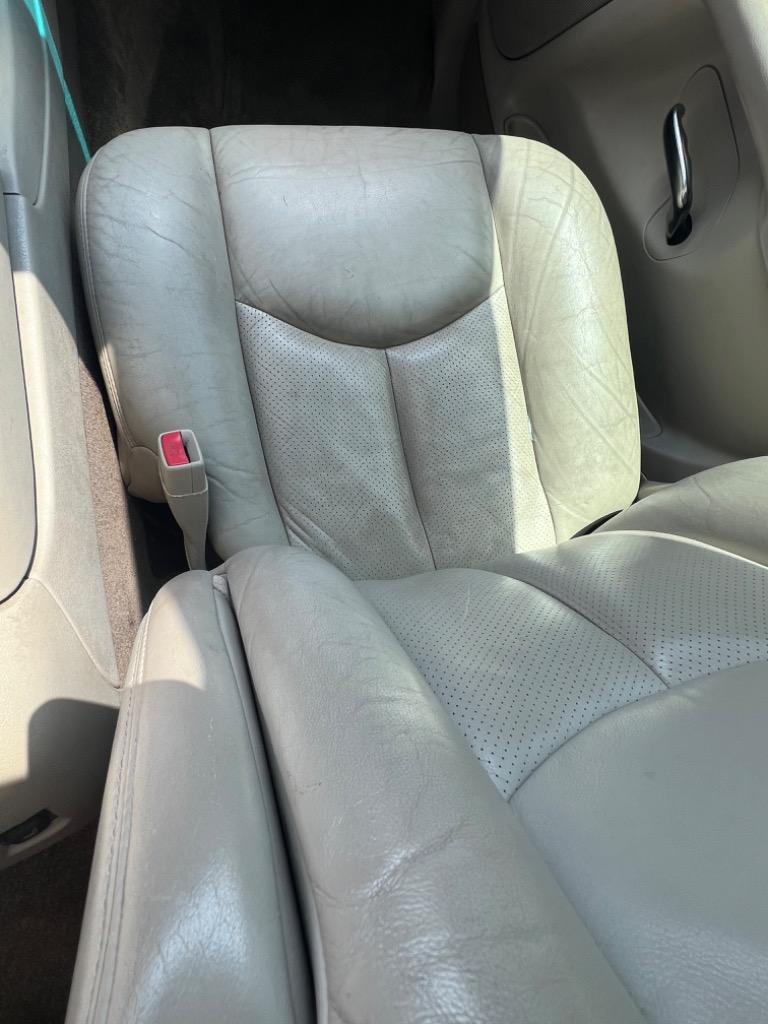2003 Cadillac Escalade photo