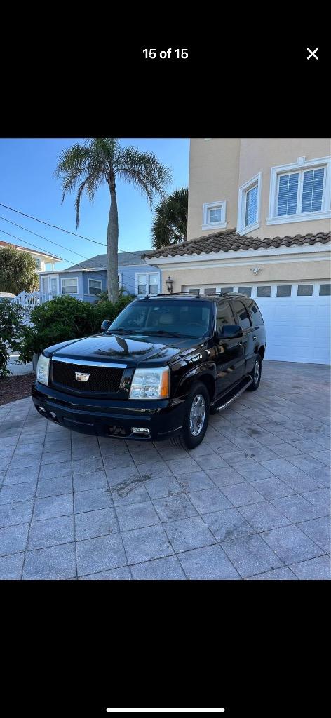 2003 Cadillac Escalade photo