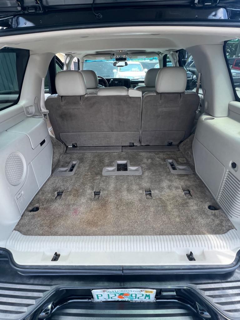 2003 Cadillac Escalade photo