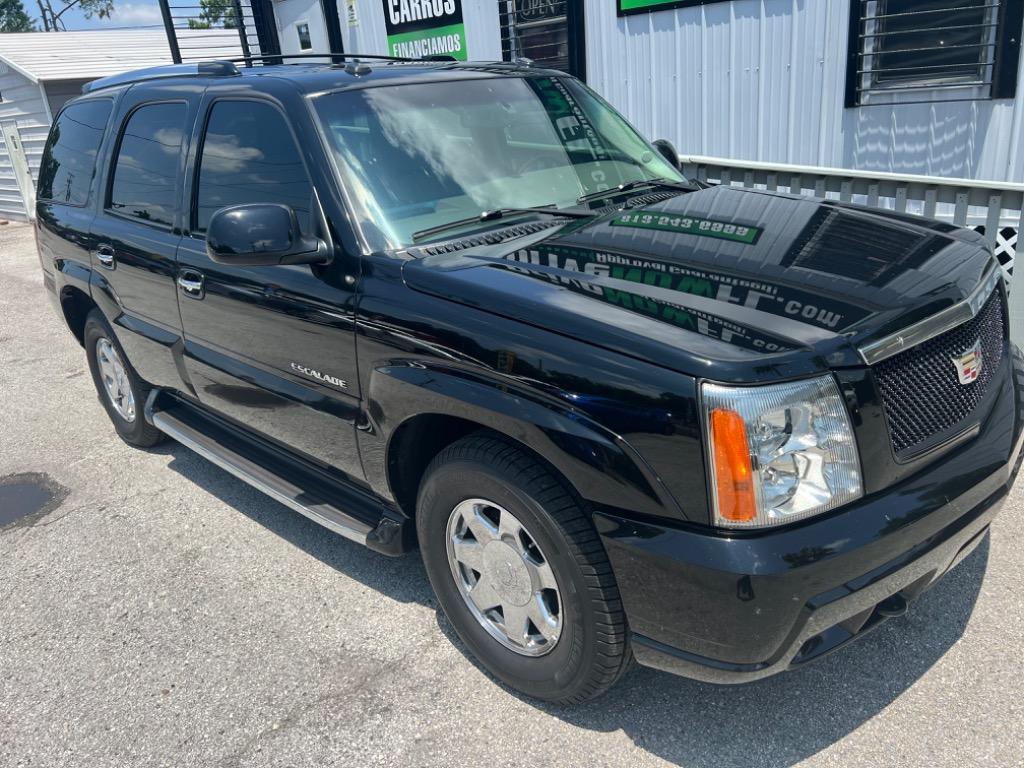 2003 Cadillac Escalade photo