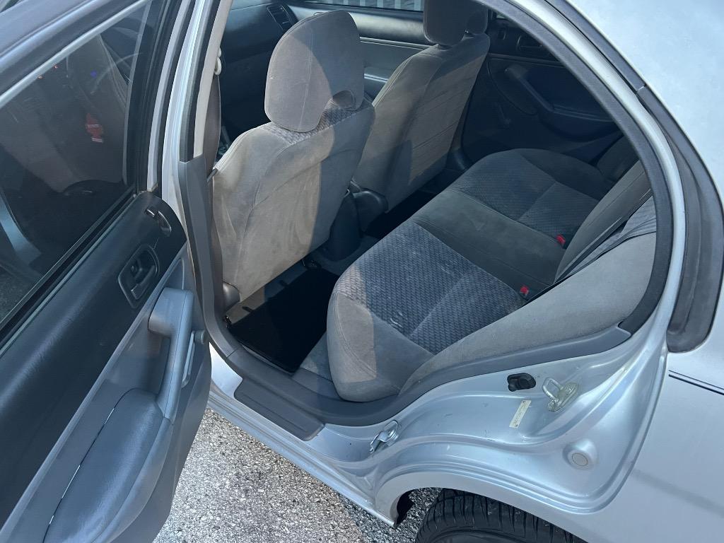 2003 Honda Civic DX photo