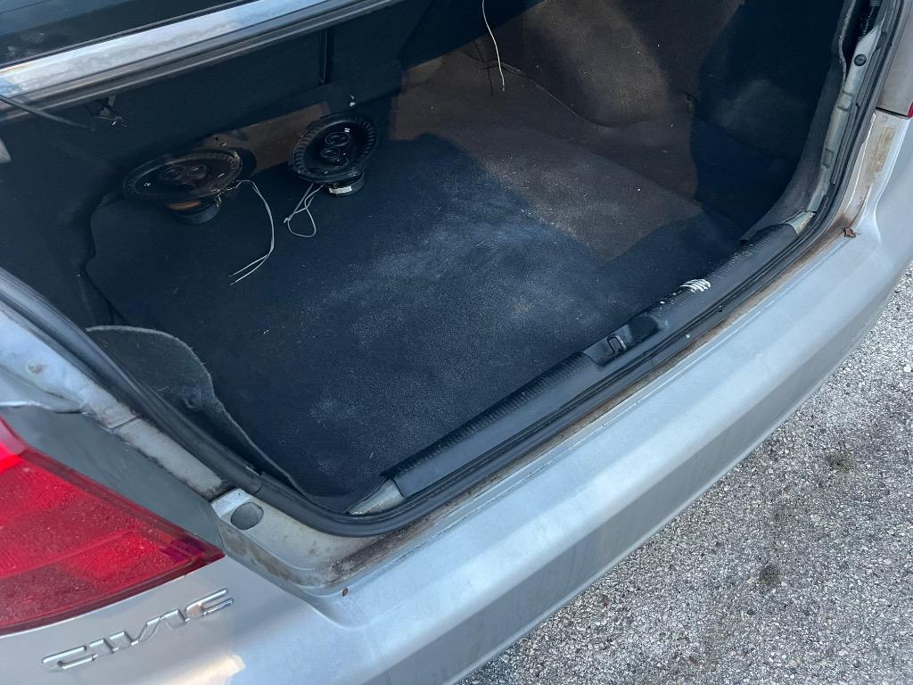 2003 Honda Civic DX photo