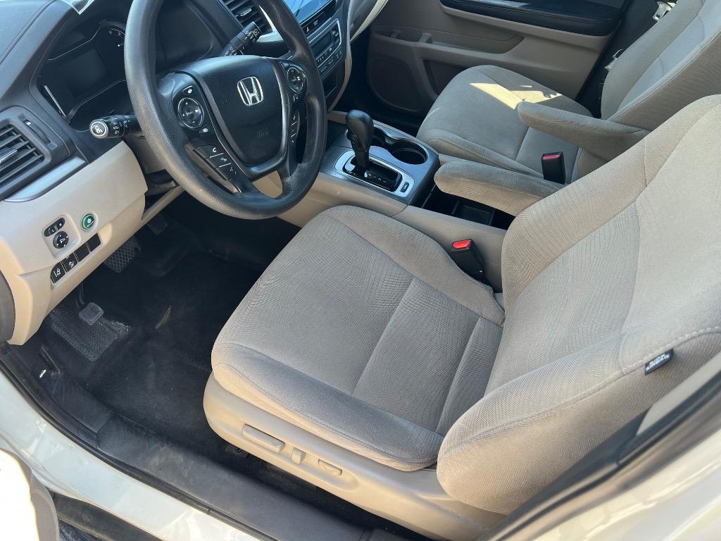 2016 Honda Pilot - $13,990