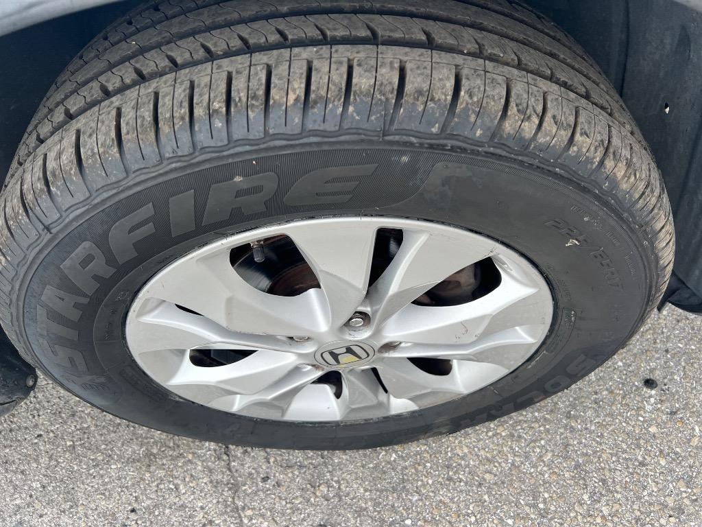 2013 Honda CR-V - $8,990