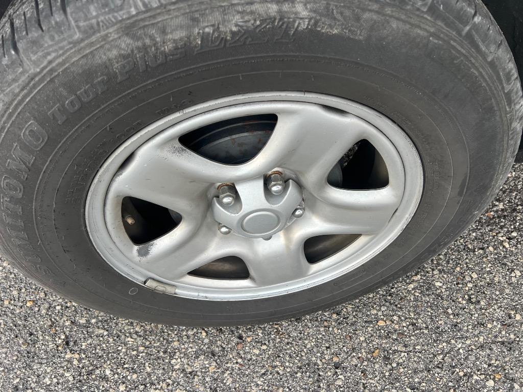 2002 Toyota RAV4 photo
