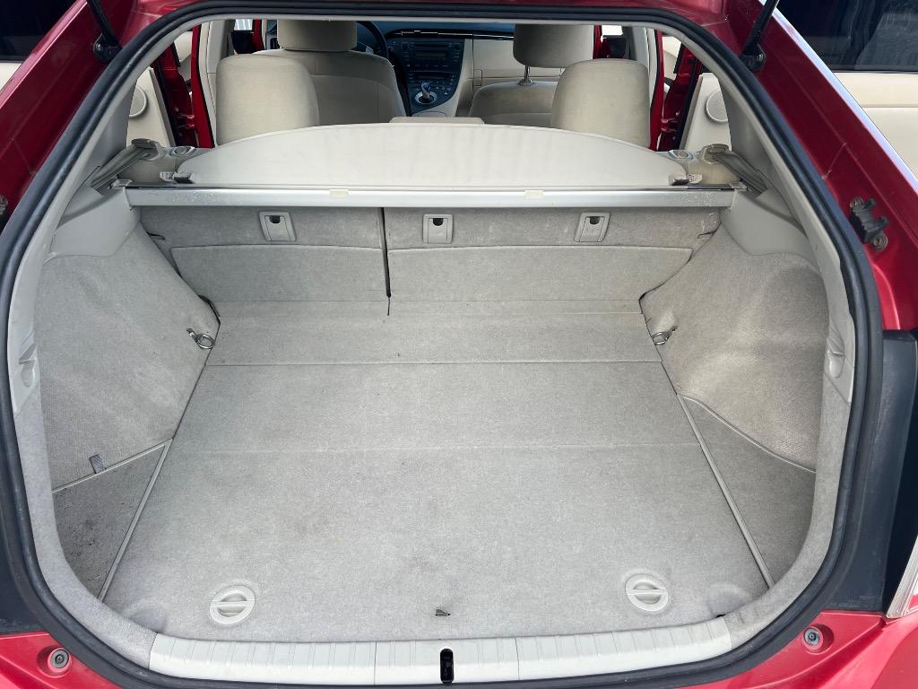 2010 Toyota Prius - $7,900