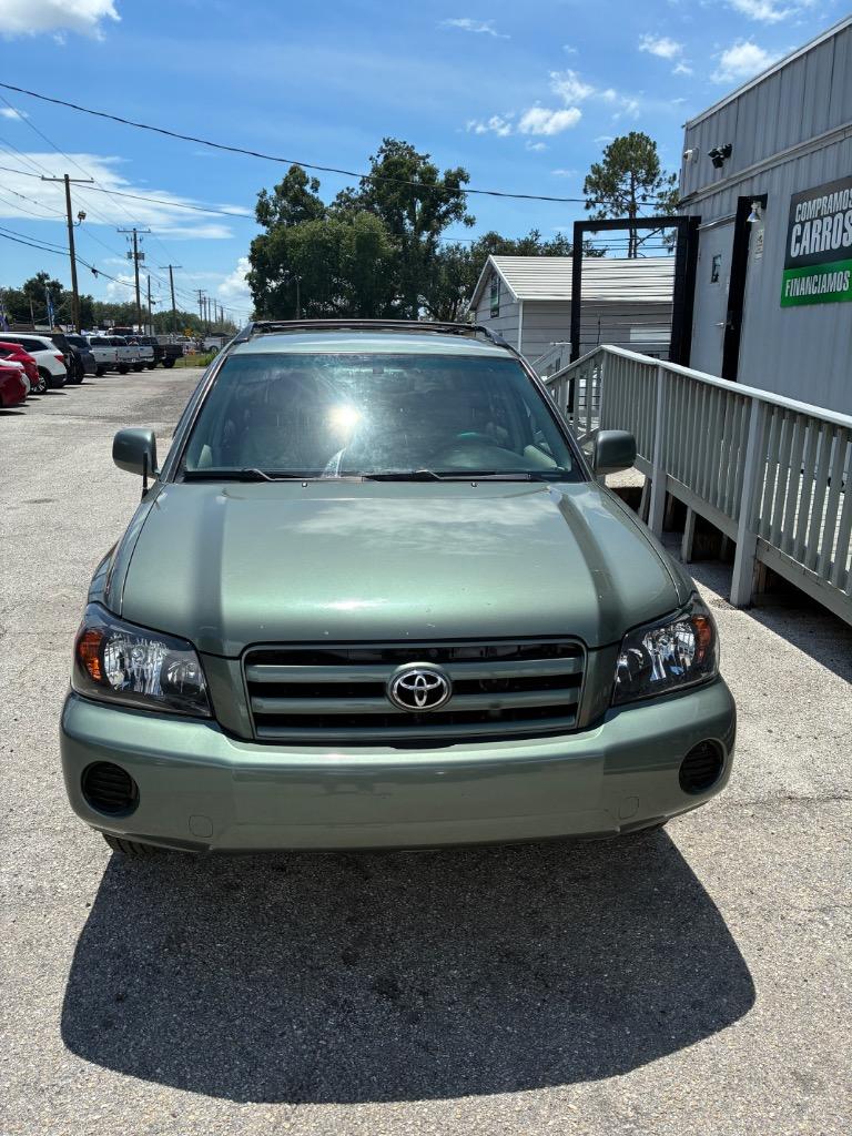2006 Toyota Highlander - $9,990