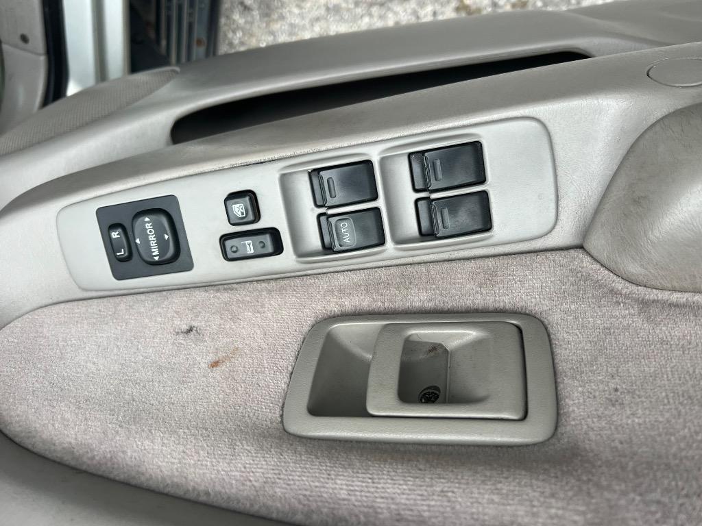 2001 Toyota Tacoma - $13,900