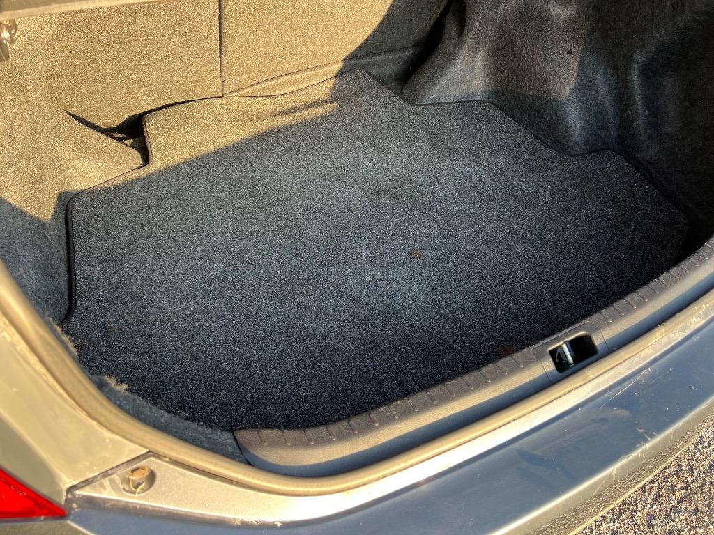2014 Toyota Corolla - $7,990