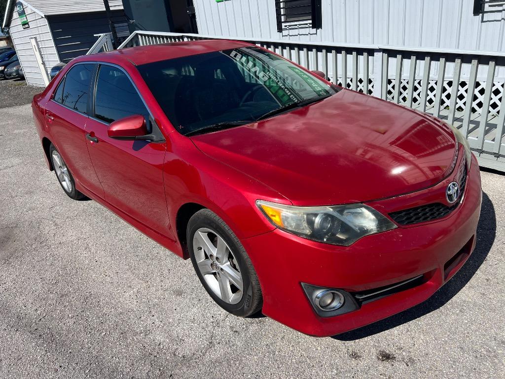 2013 Toyota Camry - $9,900