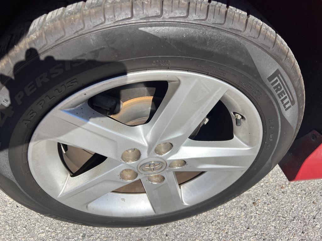 2013 Toyota Camry - $9,900
